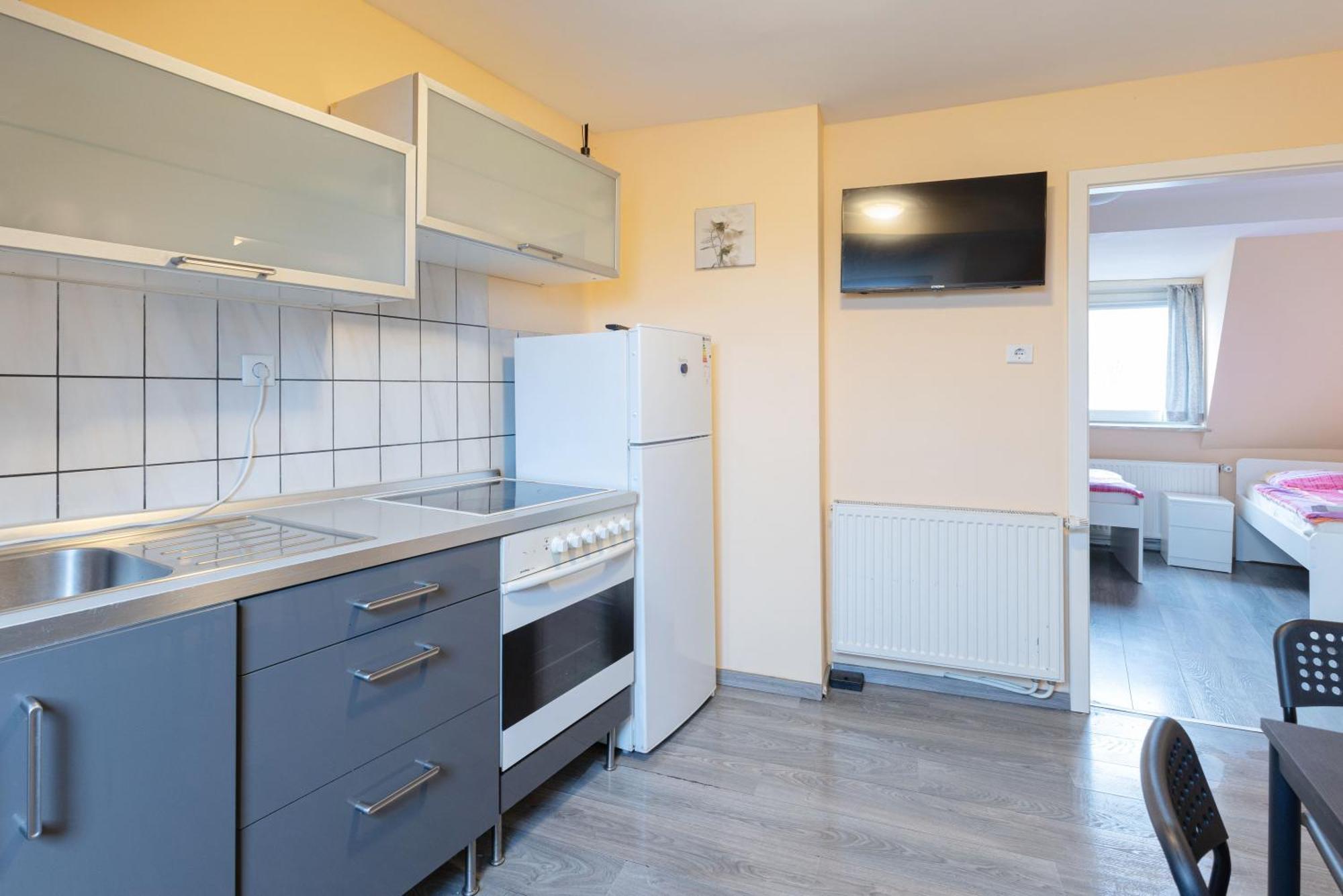 W4-8 Messe Monteurzimmer * Keulen