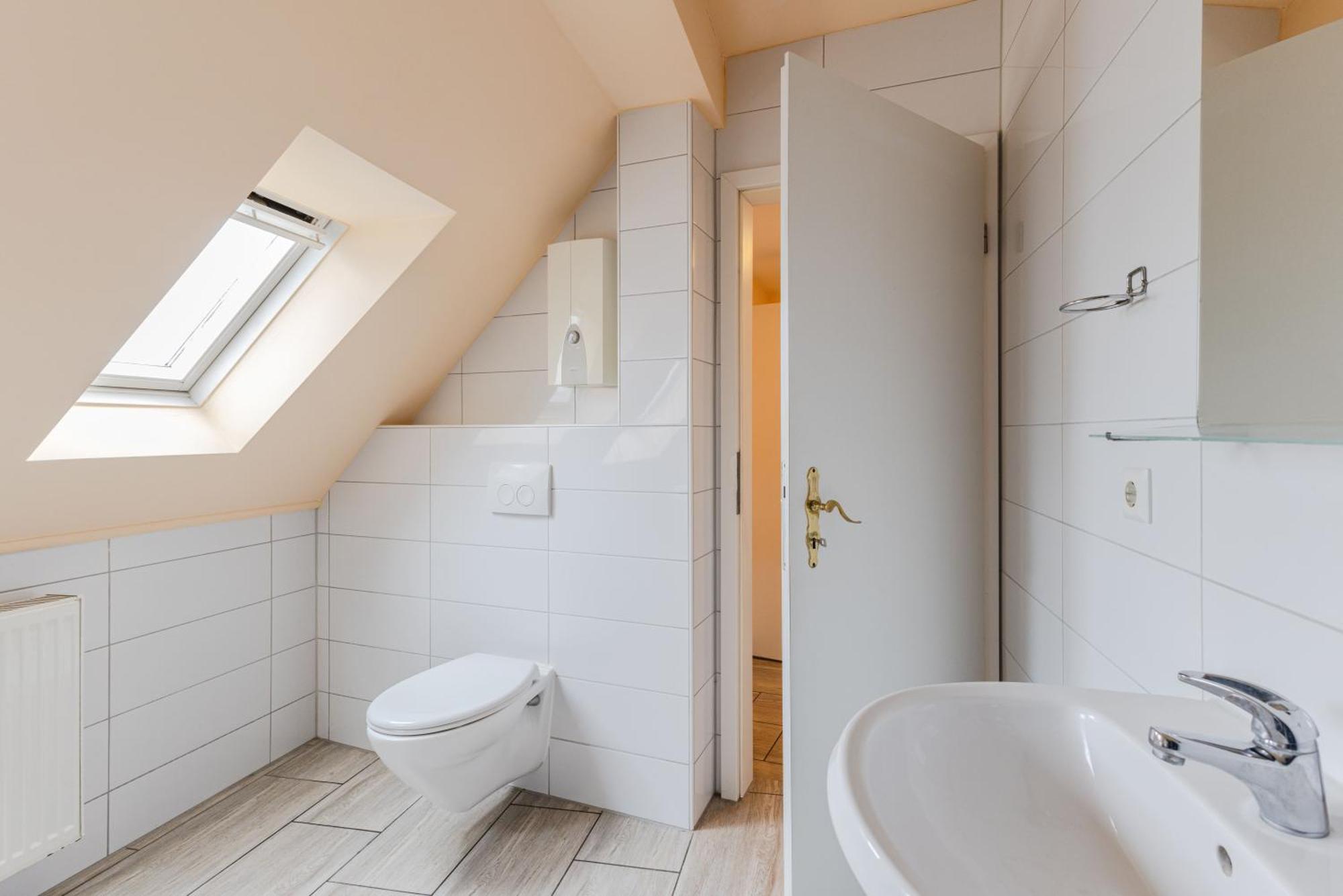 W4-8 Messe Monteurzimmer Appartement *