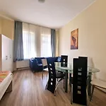 W4-8 Messe Monteurzimmer Koeln